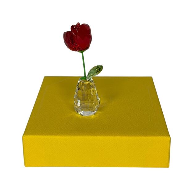 Swarovski Flower Dreams Rose Figurine - Picture 5 of 8
